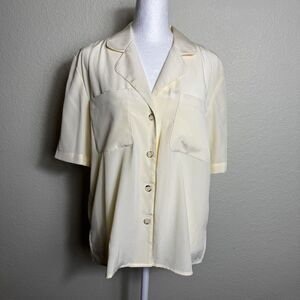 Evan Picone Petite Women's Top Size 8 Short Sleeve Button Up Ivory
